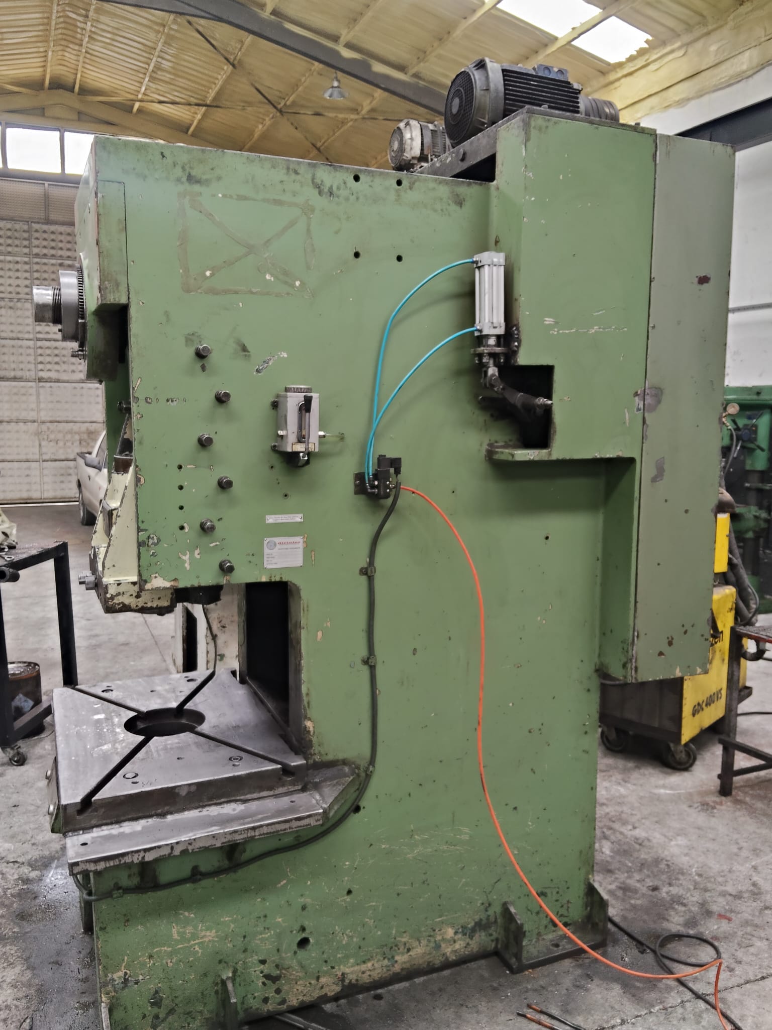 WhatsApp Image 2026-01-08 at 12.22.15